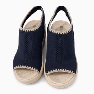 Bzees Navy Knit Slingback Wedge Sandals – Comfort Stretch – Size 6